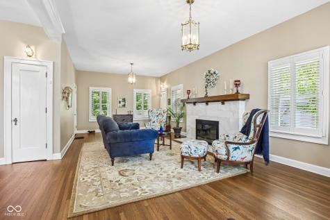 8744 W 86th Street Indianapolis IN 46278
