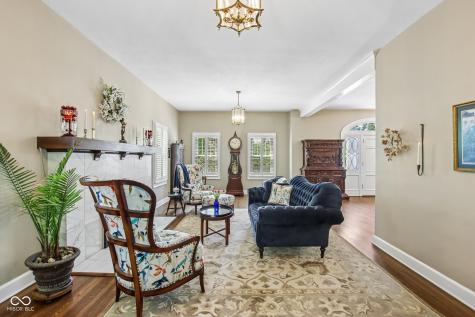 8744 W 86th Street Indianapolis IN 46278