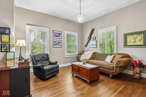 8744 W 86th Street Indianapolis IN 46278