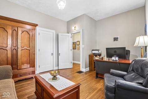 8744 W 86th Street Indianapolis IN 46278