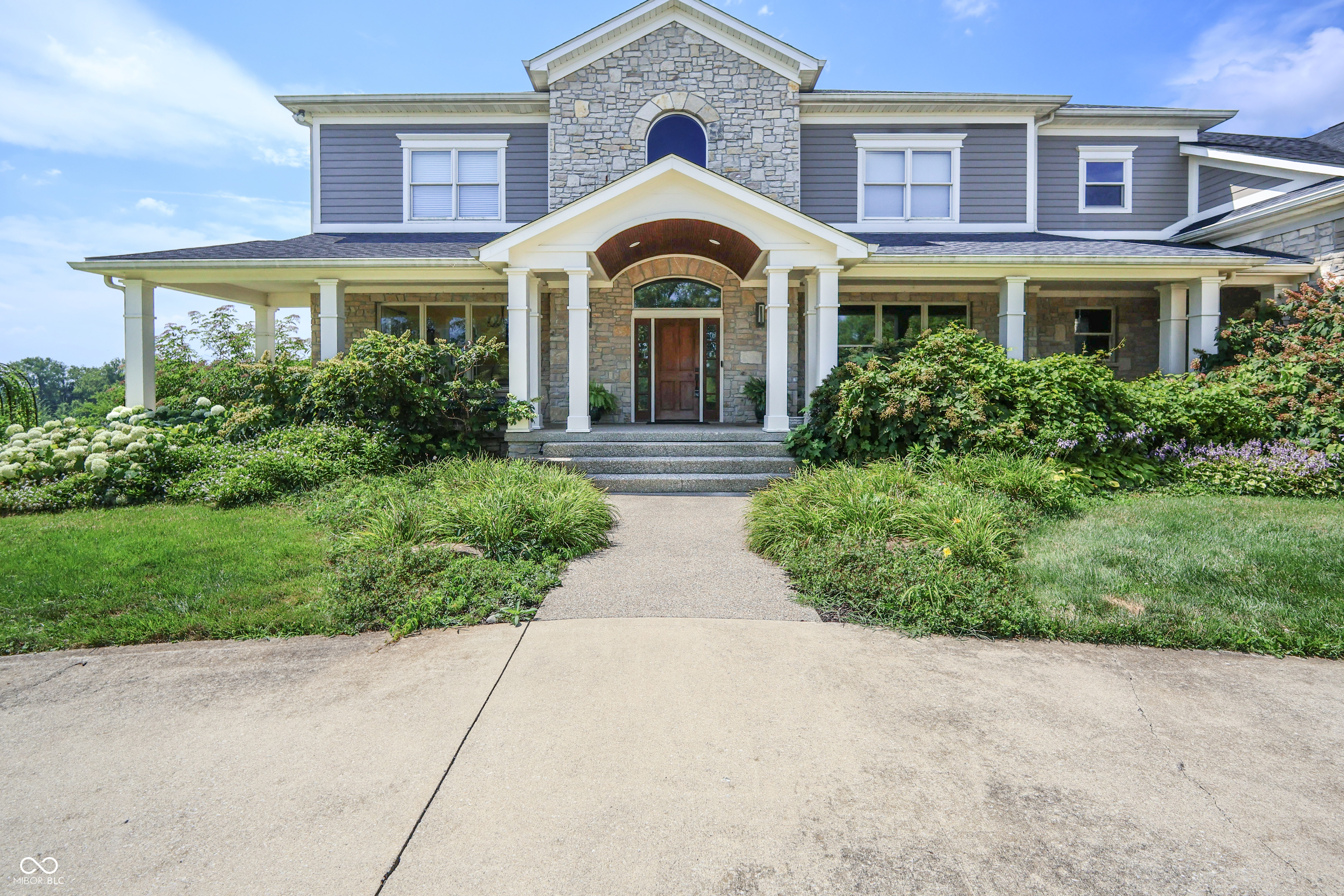 5895 W 265 N Columbus IN 47201