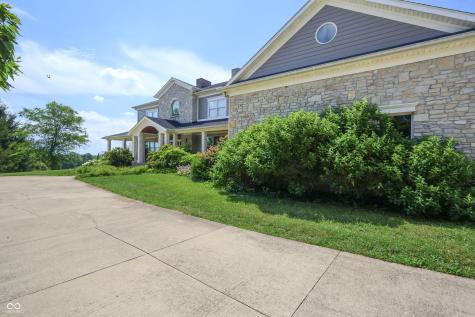 5895 W 265 N Columbus IN 47201