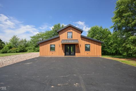 5895 W 265 N Columbus IN 47201