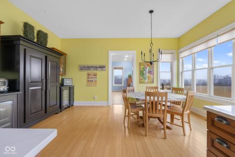 5895 W 265 N Columbus IN 47201