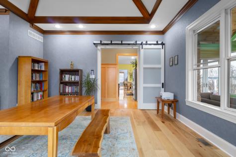 5895 W 265 N Columbus IN 47201
