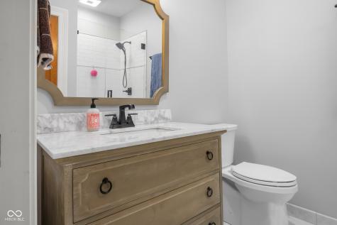 5895 W 265 N Columbus IN 47201