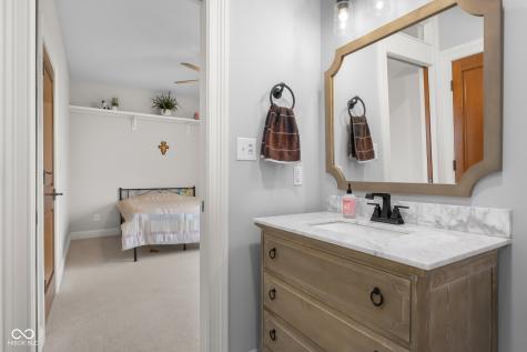 5895 W 265 N Columbus IN 47201