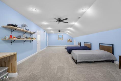 5895 W 265 N Columbus IN 47201
