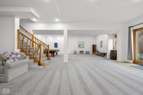 5895 W 265 N Columbus IN 47201