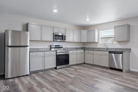 476 Bourneside Drive Greenfield IN 46140