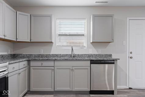 476 Bourneside Drive Greenfield IN 46140