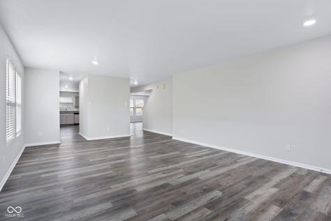 476 Bourneside Drive Greenfield IN 46140