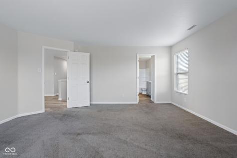 476 Bourneside Drive Greenfield IN 46140