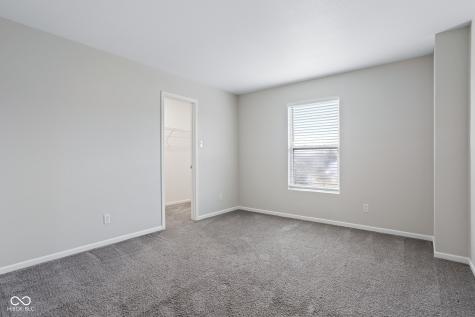 476 Bourneside Drive Greenfield IN 46140