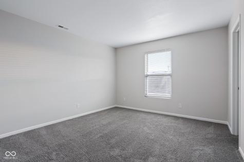 476 Bourneside Drive Greenfield IN 46140