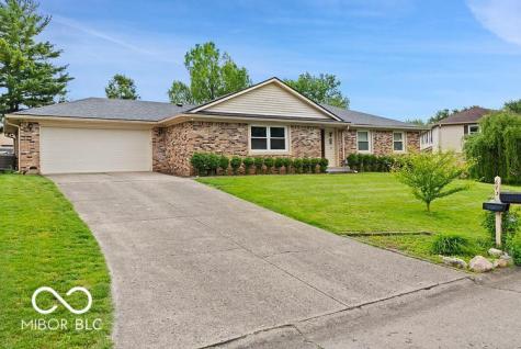 813 Boulder Road Indianapolis IN 46217