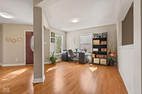 10275 Memorial Knoll Drive Indianapolis IN 46234