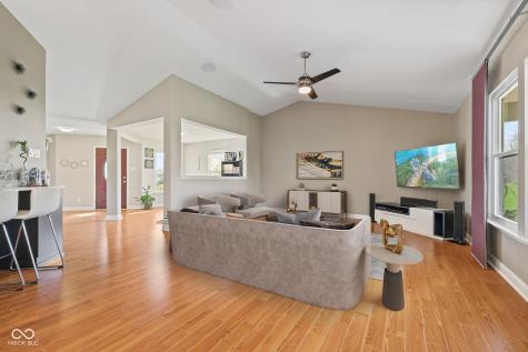 10275 Memorial Knoll Drive Indianapolis IN 46234