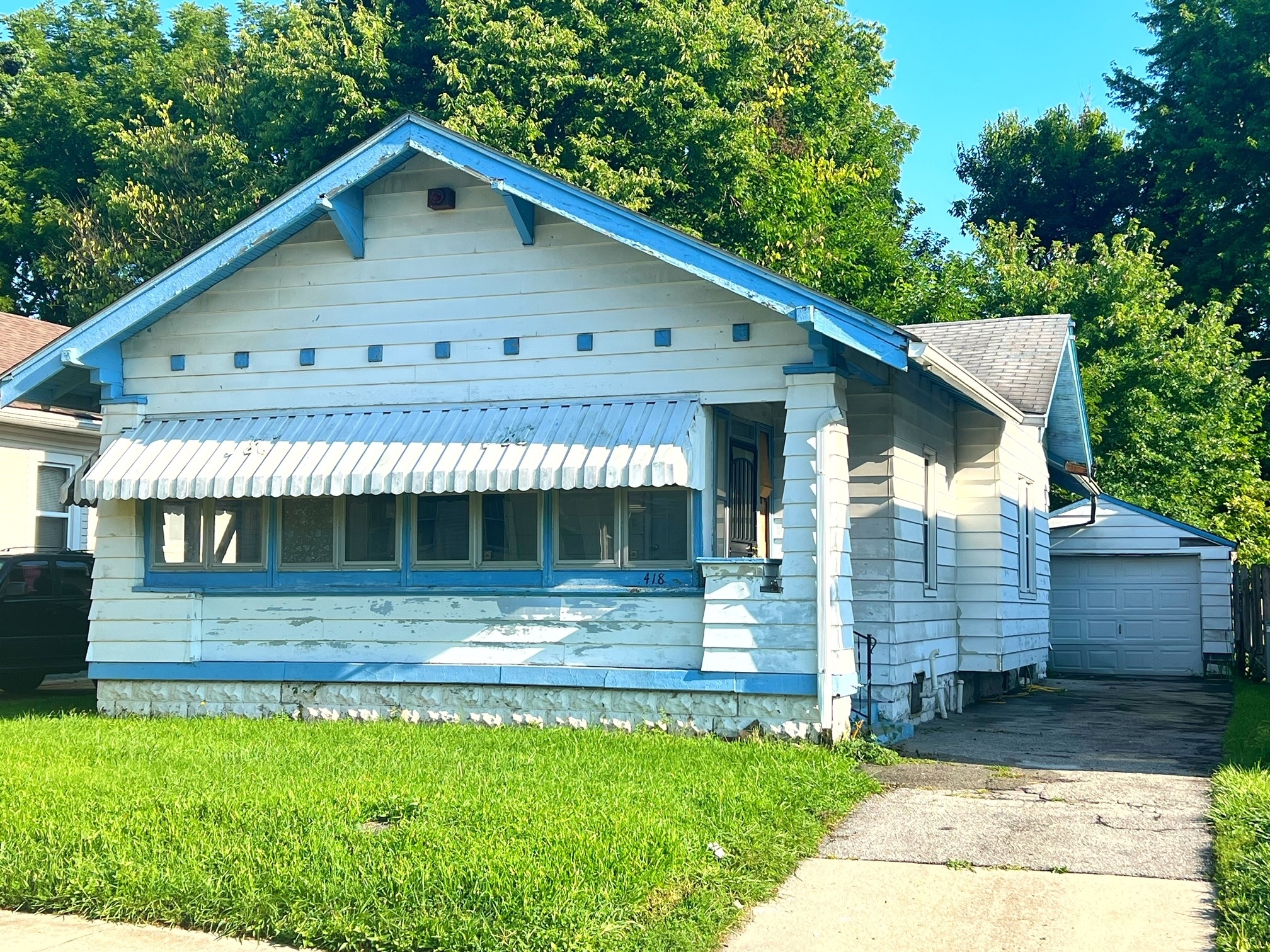 418 Harvard Place Indianapolis IN 46208