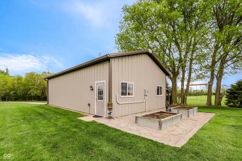 4075 E State Road 44 Shelbyville IN 46176