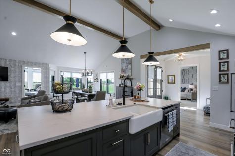 4075 E State Road 44 Shelbyville IN 46176