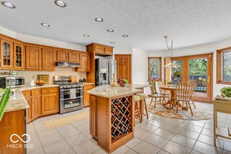 7113 Lakeside Woods Drive Indianapolis IN 46278