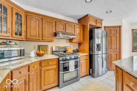 7113 Lakeside Woods Drive Indianapolis IN 46278