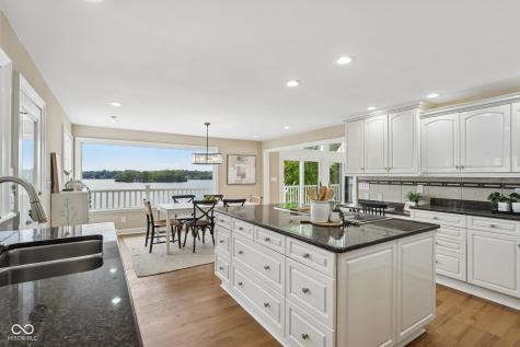 10915 Brigantine Drive Indianapolis IN 46256