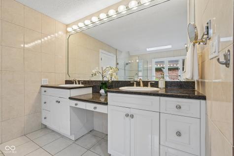 10915 Brigantine Drive Indianapolis IN 46256