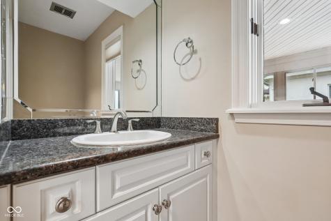 10915 Brigantine Drive Indianapolis IN 46256