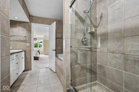 10915 Brigantine Drive Indianapolis IN 46256
