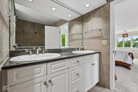 10915 Brigantine Drive Indianapolis IN 46256