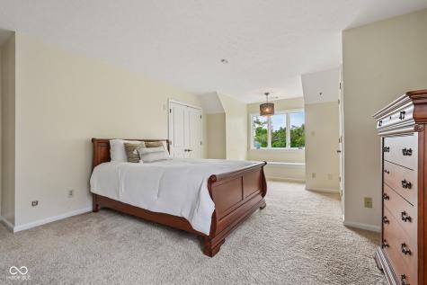 10915 Brigantine Drive Indianapolis IN 46256