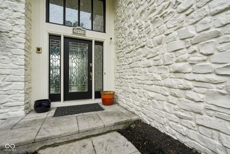 10915 Brigantine Drive Indianapolis IN 46256