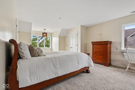 10915 Brigantine Drive Indianapolis IN 46256