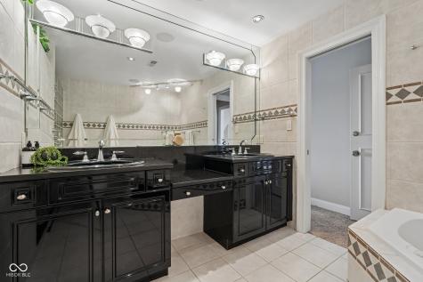 10915 Brigantine Drive Indianapolis IN 46256