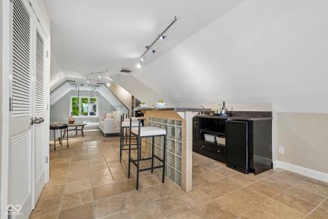 10915 Brigantine Drive Indianapolis IN 46256
