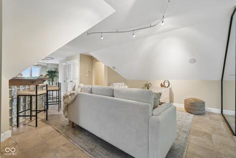10915 Brigantine Drive Indianapolis IN 46256