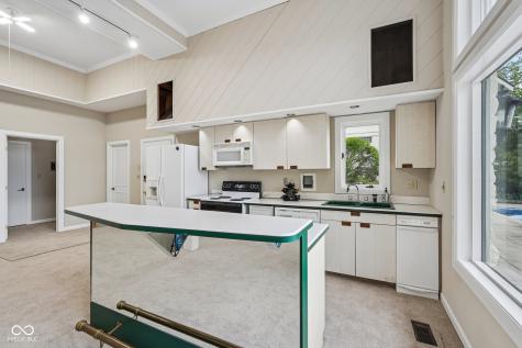 10915 Brigantine Drive Indianapolis IN 46256