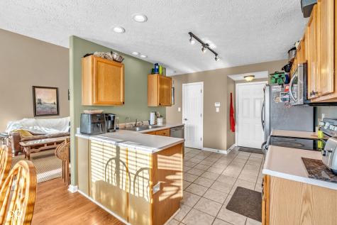 9235 Eden Woods Court Indianapolis IN 46260