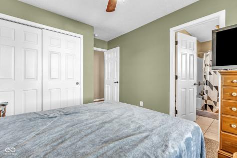9235 Eden Woods Court Indianapolis IN 46260