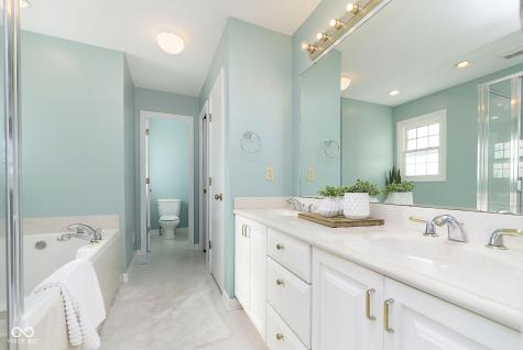 6459 Schmus Court Indianapolis IN 46268