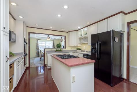 6459 Schmus Court Indianapolis IN 46268