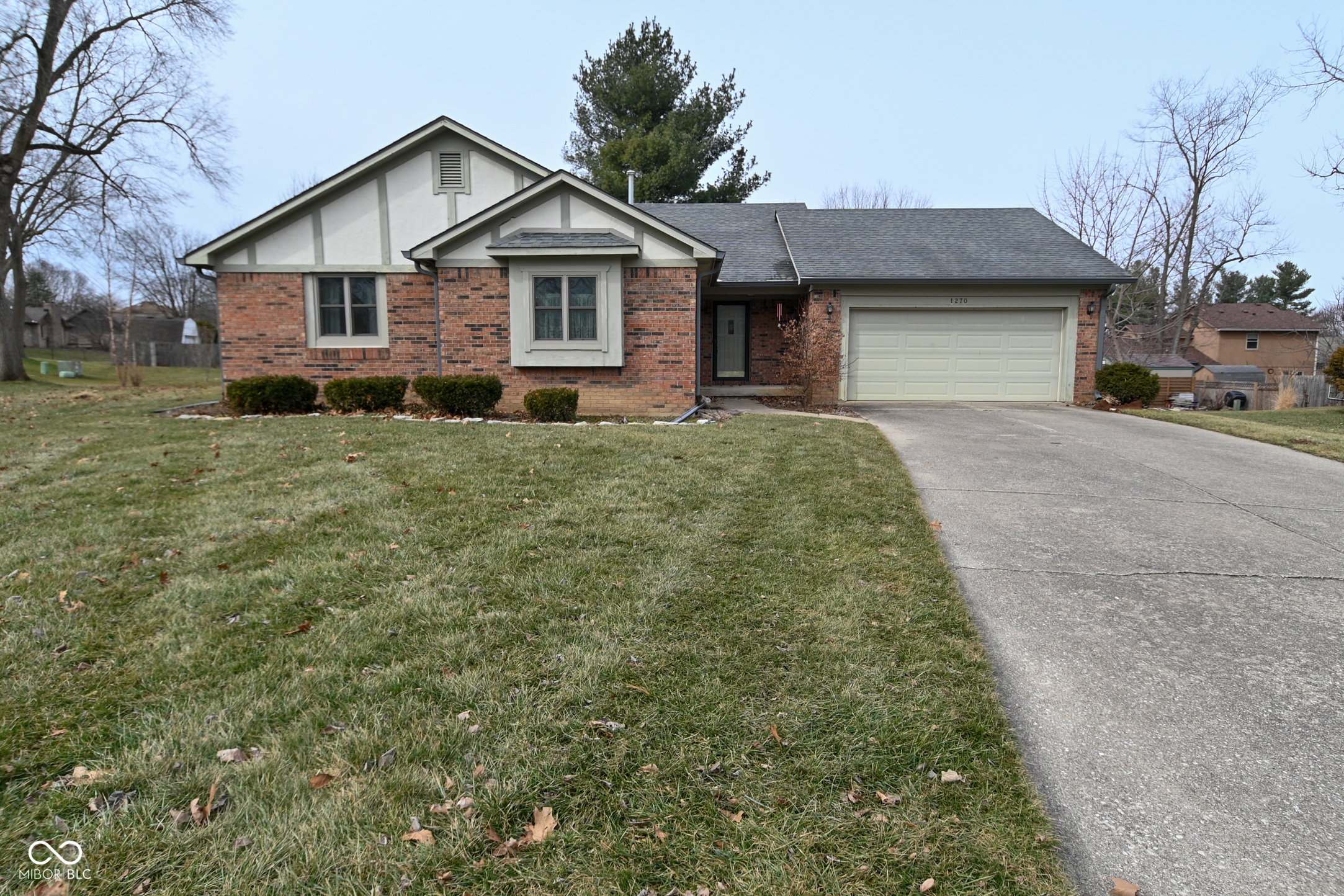 1270 Chateaugay Lane Indianapolis IN 46217
