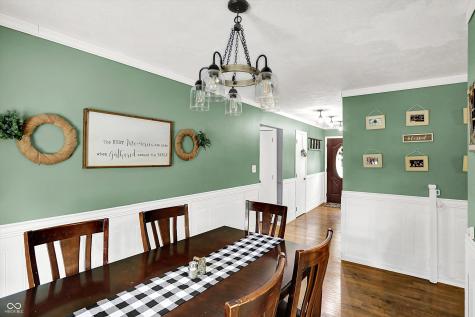 3341 Flintwood Drive Columbus IN 47203
