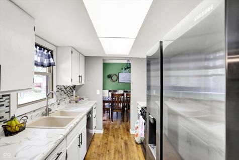 3341 Flintwood Drive Columbus IN 47203
