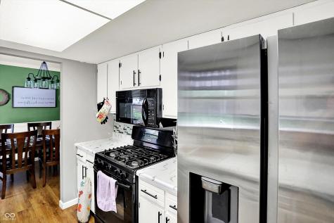 3341 Flintwood Drive Columbus IN 47203