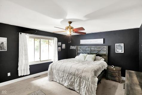 3341 Flintwood Drive Columbus IN 47203