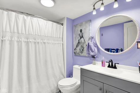 3341 Flintwood Drive Columbus IN 47203