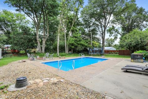 3341 Flintwood Drive Columbus IN 47203